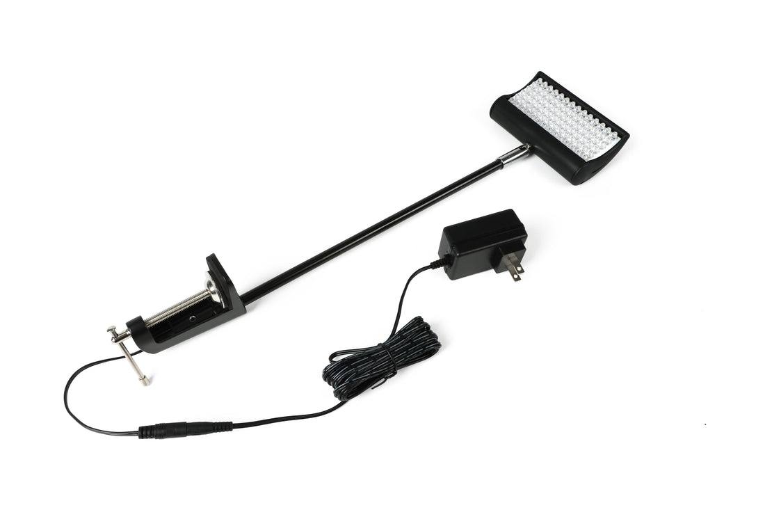 How to light a retractable banner – LED banner stand light positioning guide