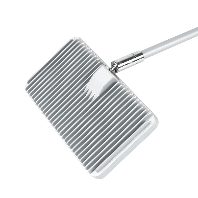 Aluminum heat dissipation design for LED trade show display light