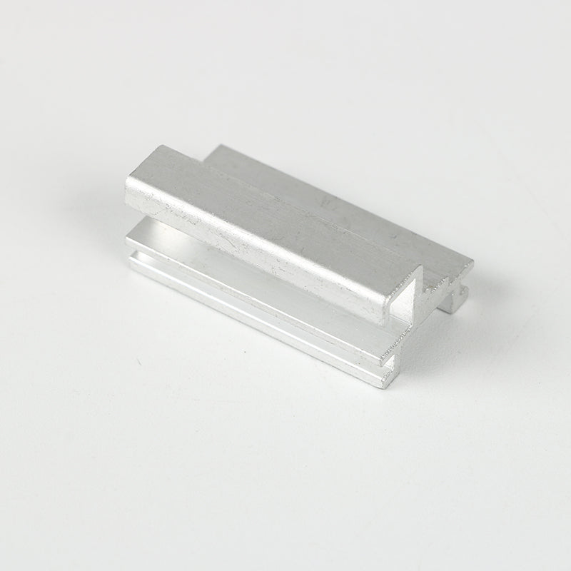 Universal display light mount compatible with aluminum extrusion and SEG light box frames
