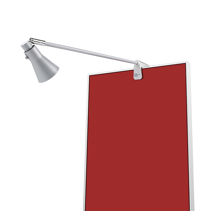 SL-1098C conical lamp head for precise spotlighting on pop-up banner display