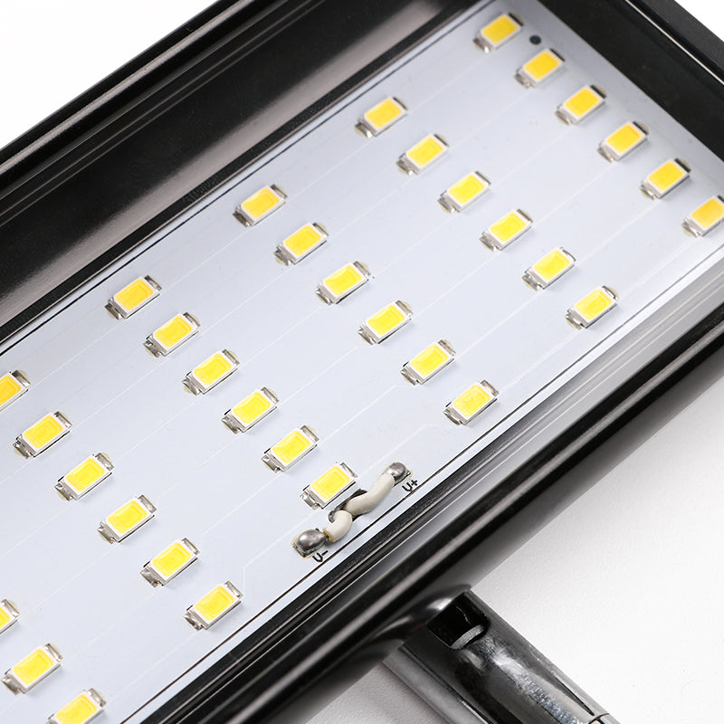 LED panel close-up of compact display light — 42 LEDs 1700LM trade show booth lighting