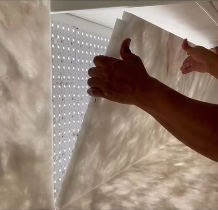 Flexibles LED-Stein-Hintergrundbeleuchtungspanel 480x240mm – 392 LEDs, 0,6mm dünn, CRI90+, DC24V | Beleuchtungslösungen für Messestände