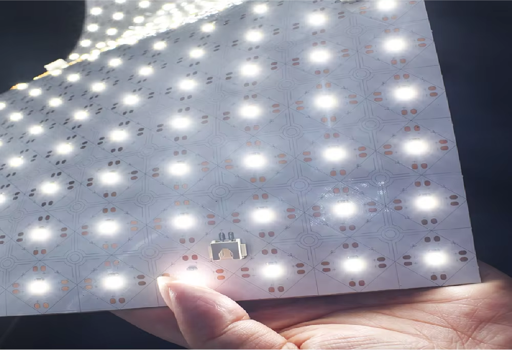 Flexibles LED-Stein-Hintergrundbeleuchtungspanel 480x240mm – 392 LEDs, 0,6mm dünn, CRI90+, DC24V | Beleuchtungslösungen für Messestände