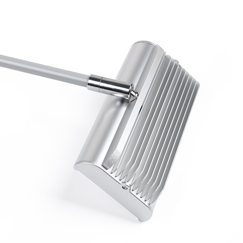 21W exhibition booth LED arm light with 120° wide beam angle – clamp mount installation